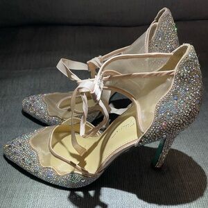 Betsey Johnson Blue Rhinestone Heels 🎀 Champagne Satin Ribbon Wedding Pump
